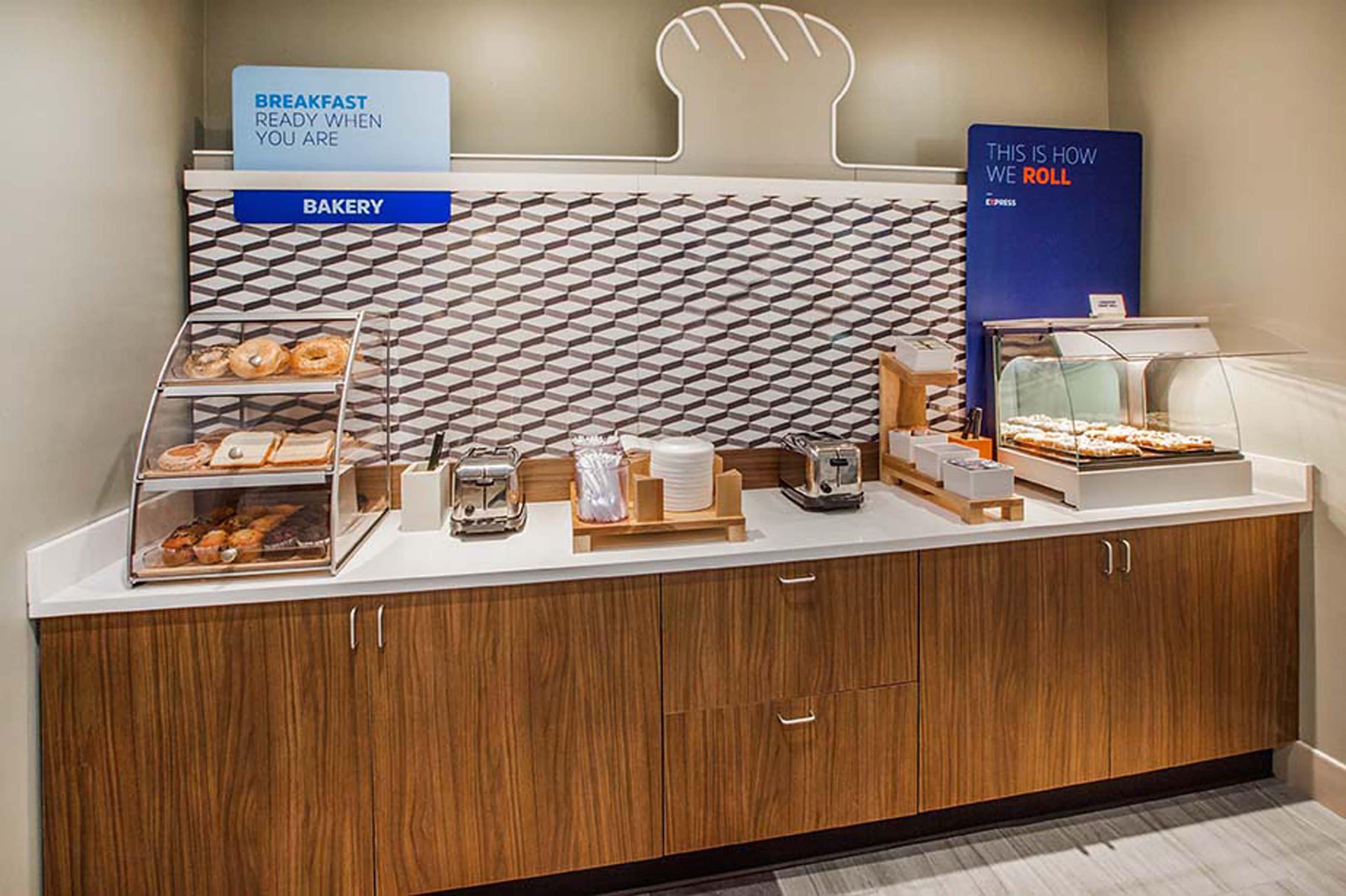 Express & - Dodge By Ihg 3* Dodge City